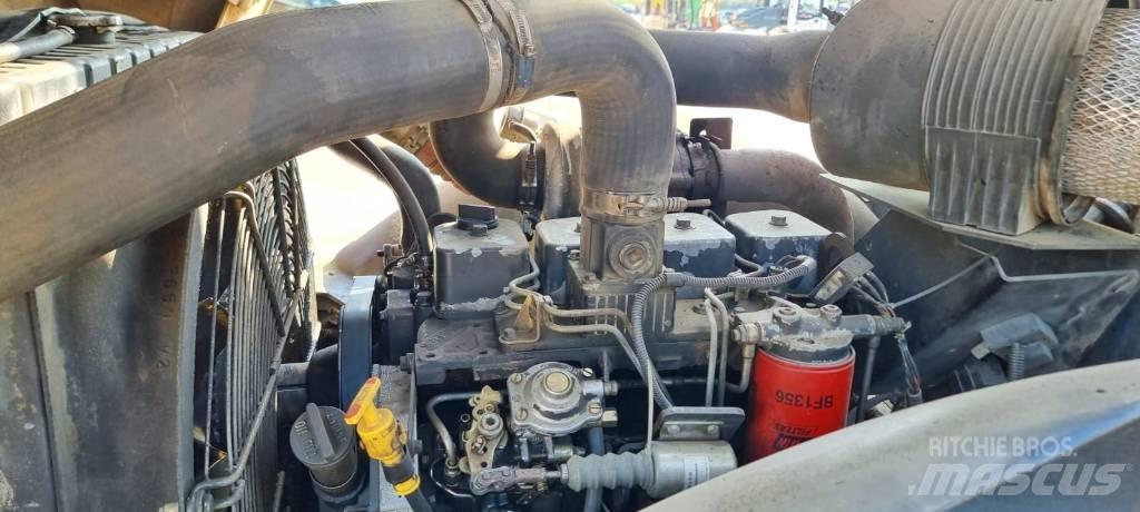 Volvo SD 105 DX Ťahačové valce