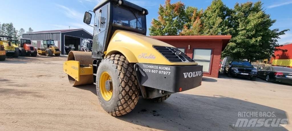 Volvo SD 105 DX Ťahačové valce
