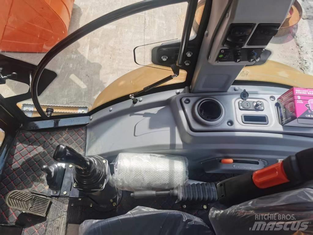 CAT 420 F Pásové rýpadlá