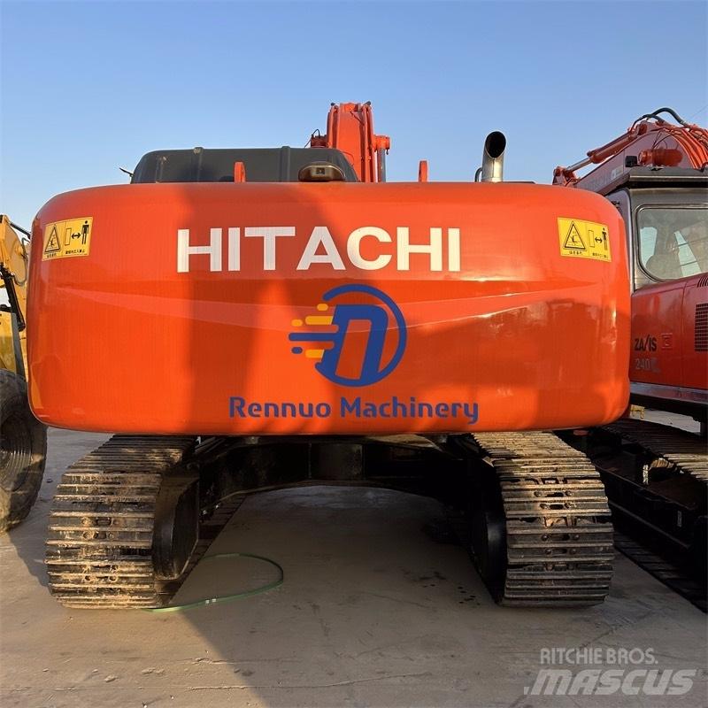 Hitachi ZX 350 Pásové rýpadlá