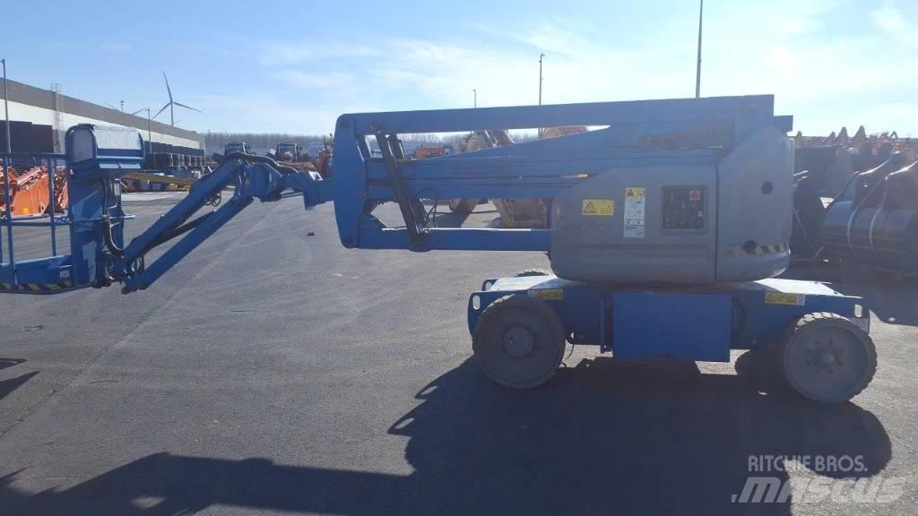 GENIE Z-40/23N RJ Kĺbové plošiny