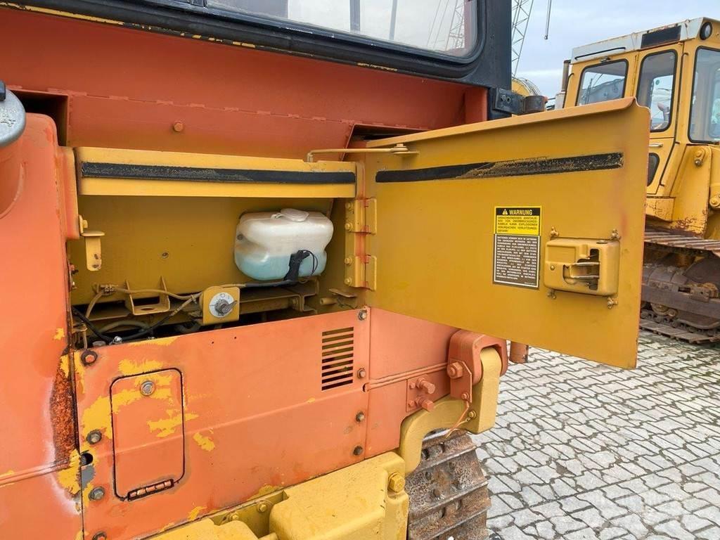 CAT 933 NVT Pásové nakladače