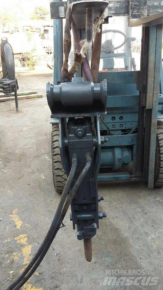 Thomas 150 Hydraulické baranidlá na zatĺkanie pilotov
