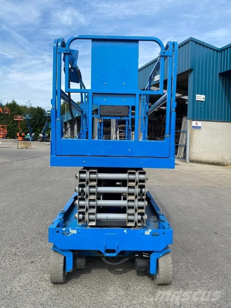 Genie GS 3246 Nožnicové zdvíhacie plošiny