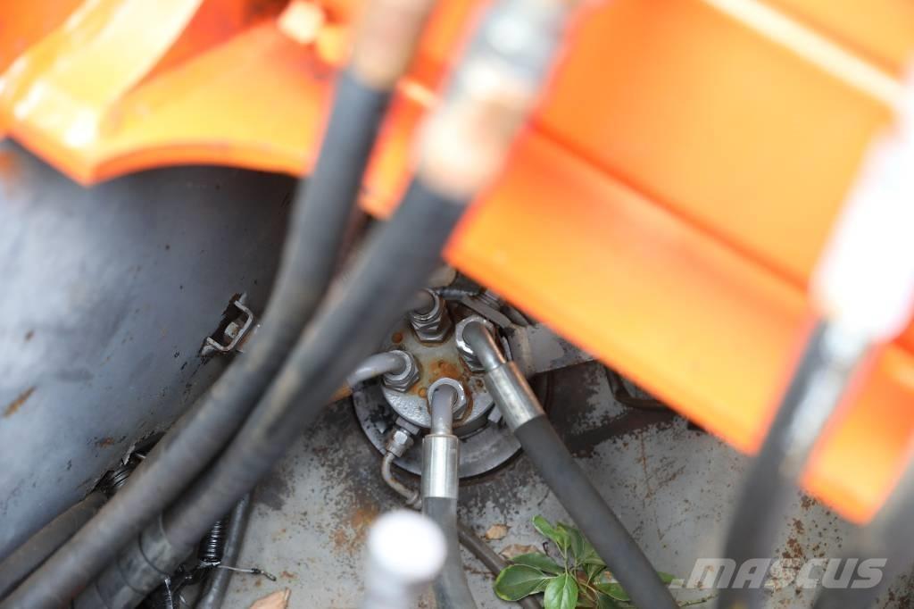 Hitachi ZX 120-6 Pásové rýpadlá