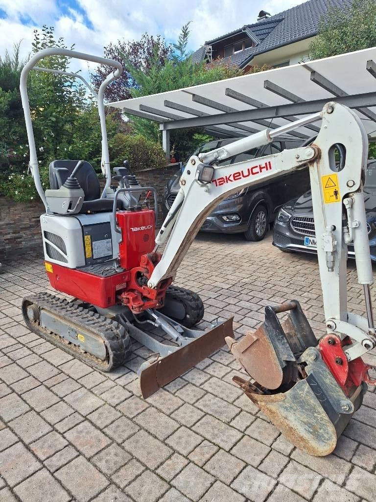 Takeuchi TB 210 R Mini rýpadlá < 7t