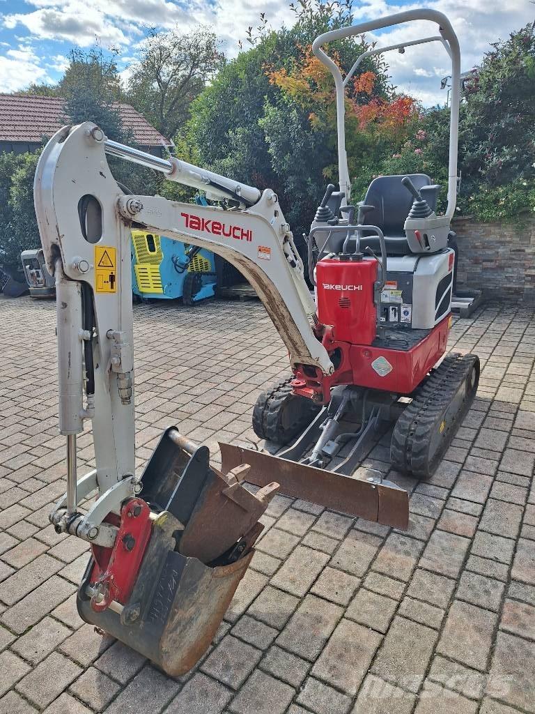 Takeuchi TB 210 R Mini rýpadlá < 7t