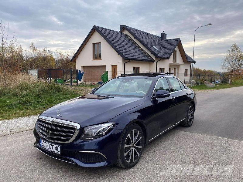 Mercedes-Benz E 300D Automobily