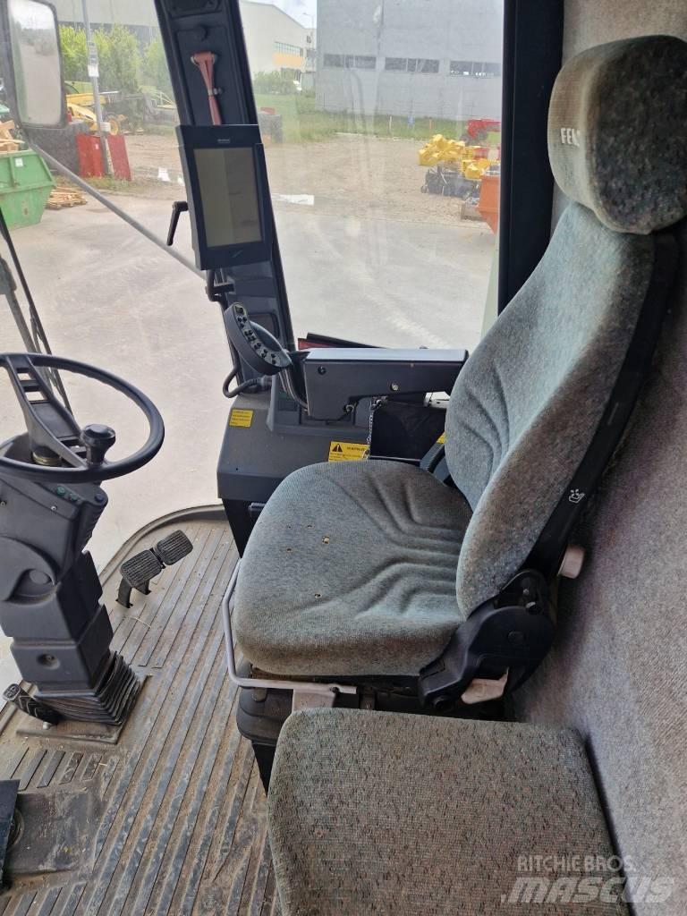 Fendt 8300 Kombinované zberacie stroje