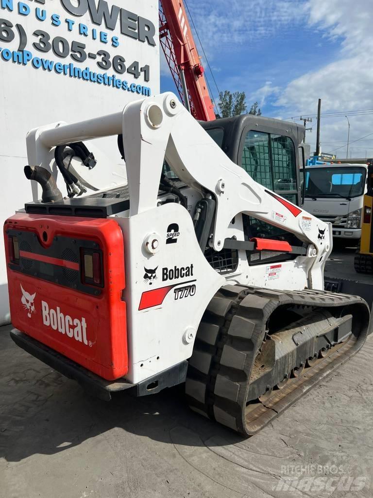 Bobcat t770 Šmykom riadené nakladače