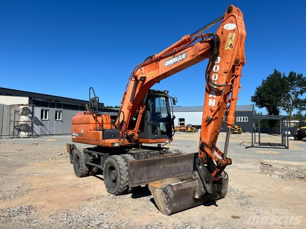 Doosan DX 140 W Kolesové rýpadlá