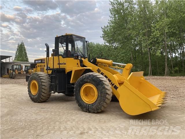 Komatsu WA380-3 Rýpadlo-nakladače