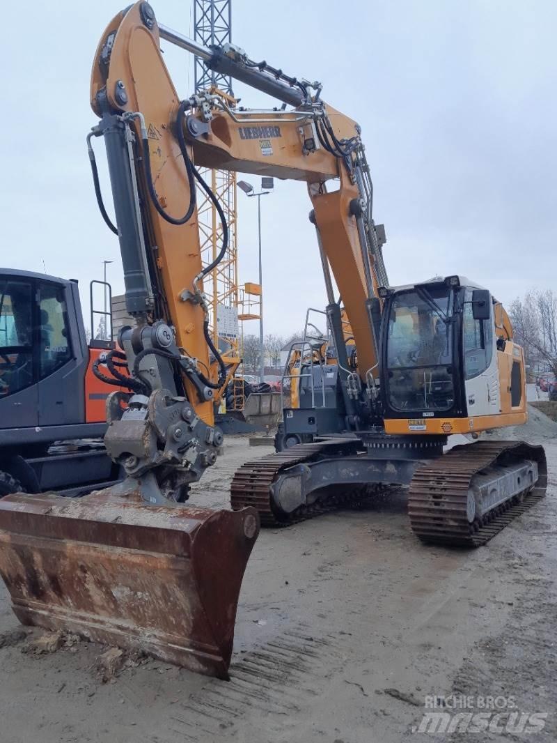 Liebherr R922 Pásové rýpadlá