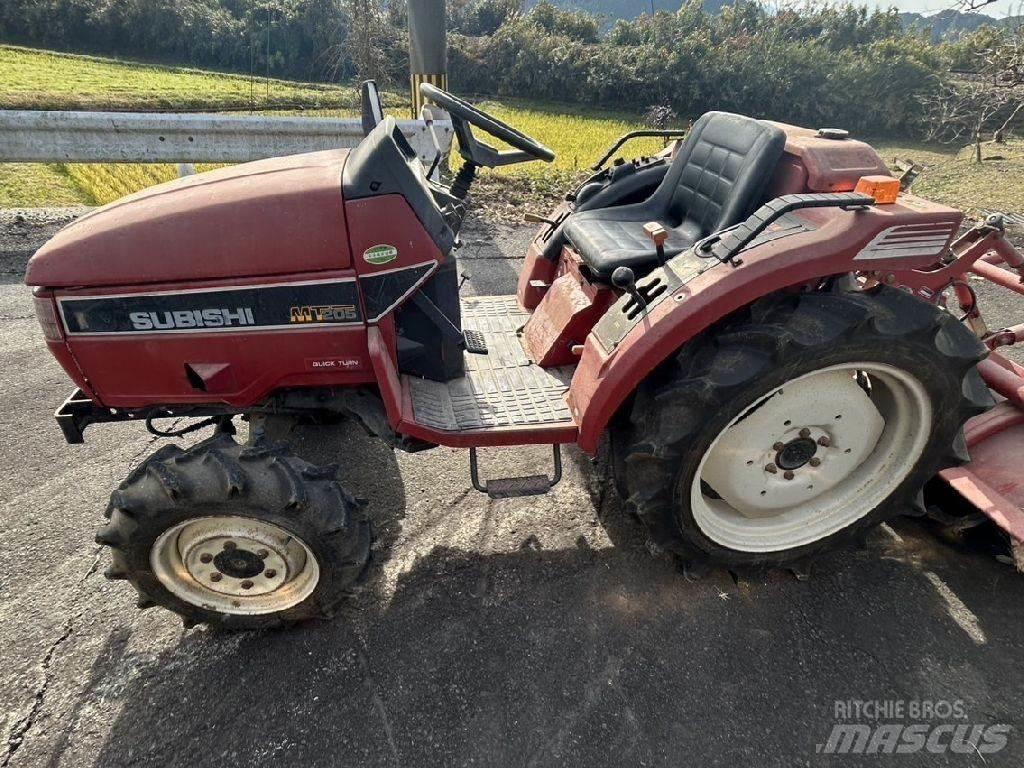 Mitsubishi MT205 Traktory