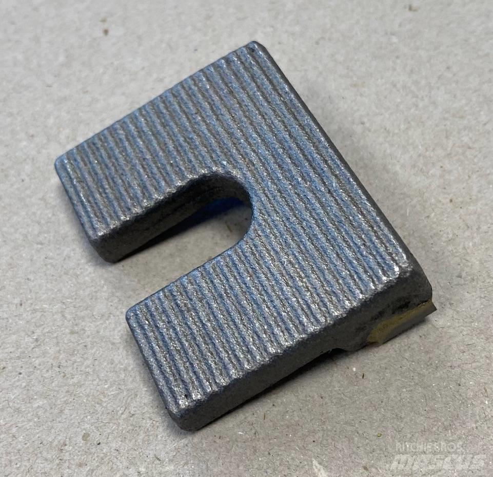 Wirtgen RX4500 Podvozky a zavesenie kolies
