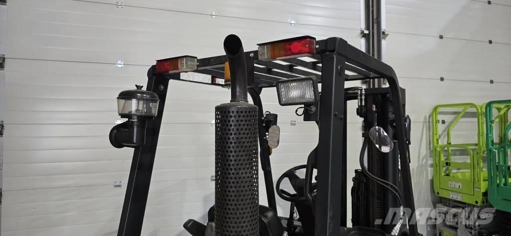 Doosan D 30 GP Dieselové vozíky