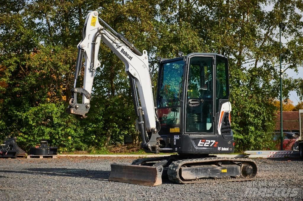 Bobcat E 27 Z Mini rýpadlá < 7t