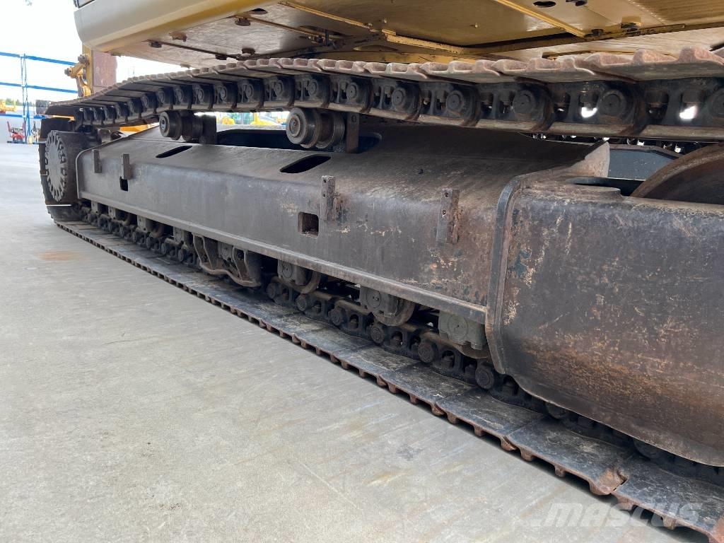 CAT 323D LN Pásové rýpadlá