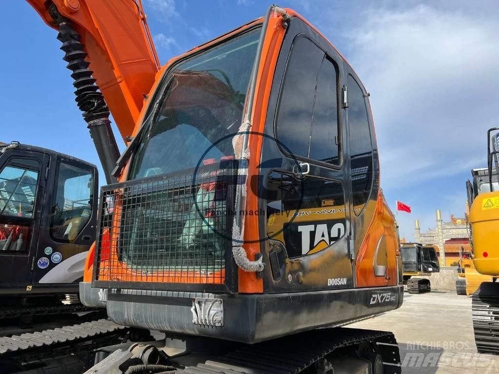 Doosan DX 75-9 C Pásové rýpadlá