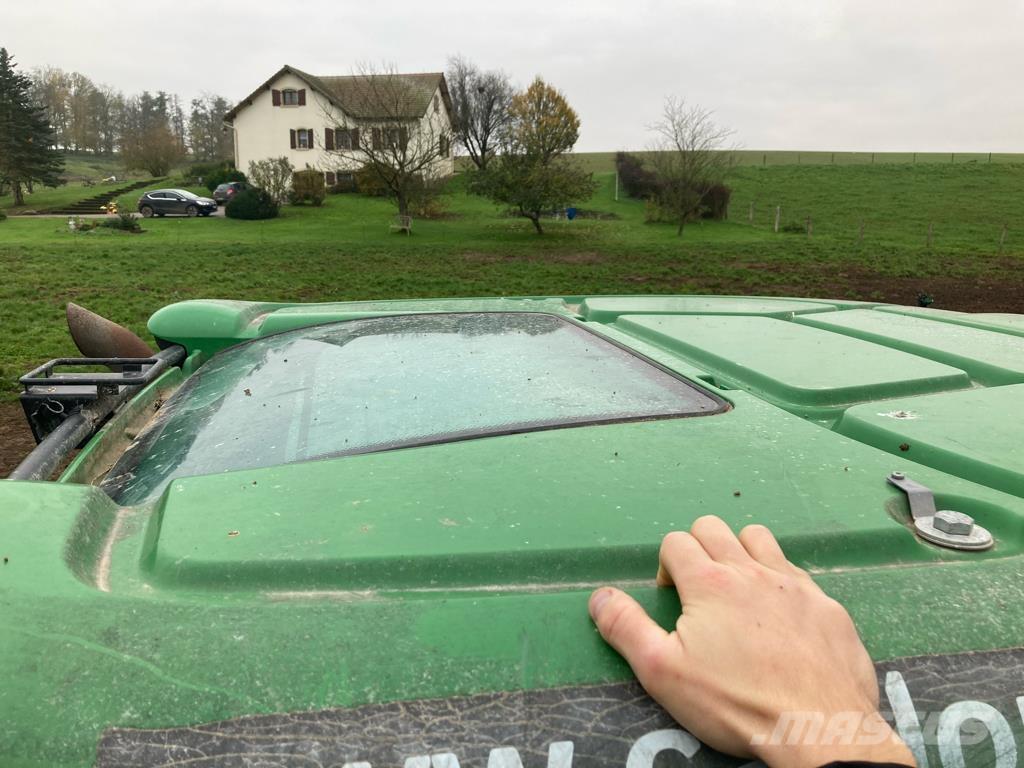 John Deere 6145R Traktory