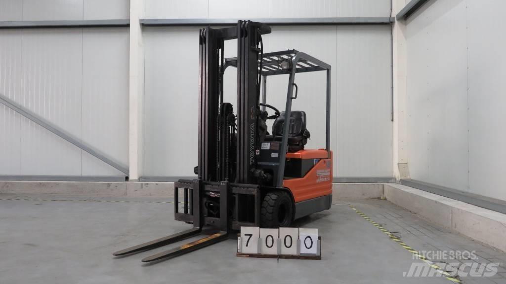 Toyota 5FBE18 Akumulátorové vozíky