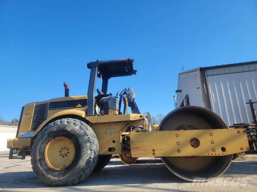 CAT CS 563 D Tandemové valce