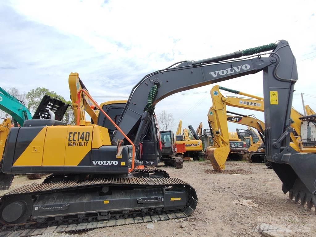Volvo EC 140 Midi rýpadlá 7 t - 12 t
