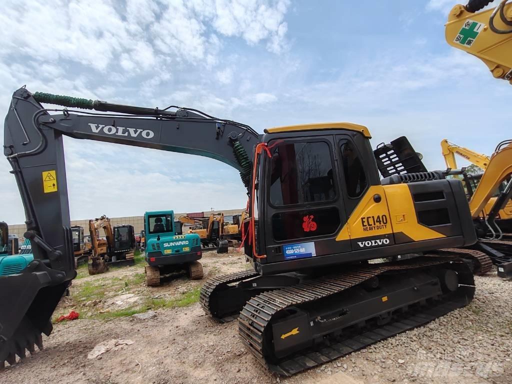Volvo EC 140 Midi rýpadlá 7 t - 12 t