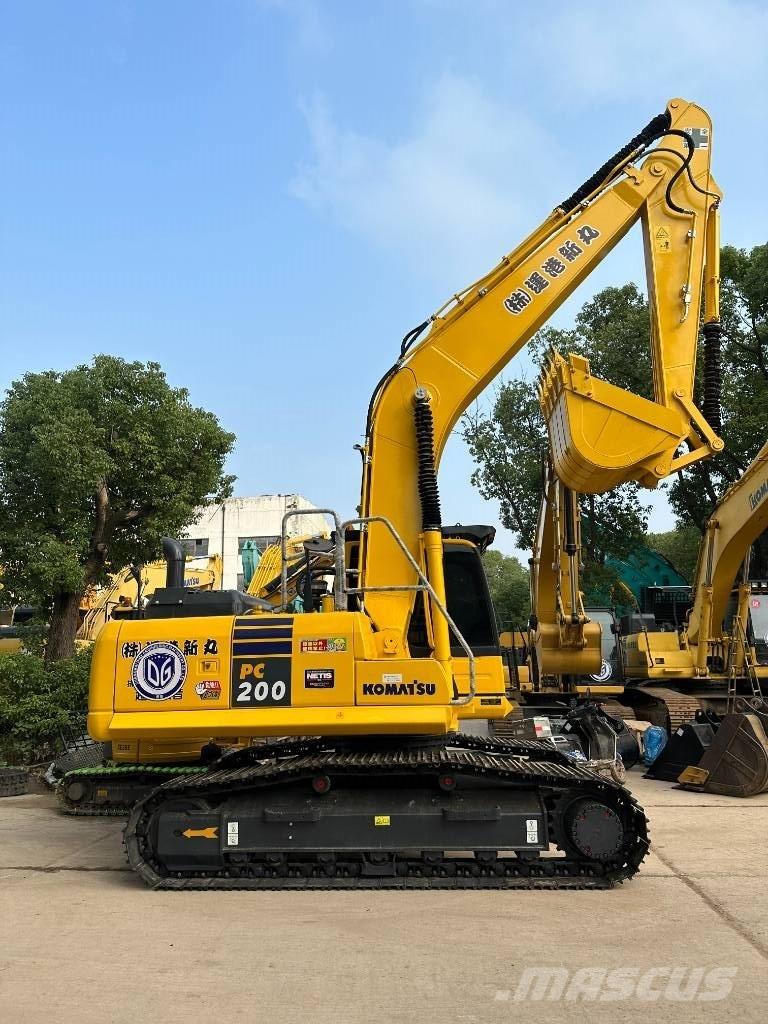 Komatsu PC 200-8N1 Midi rýpadlá 7 t - 12 t