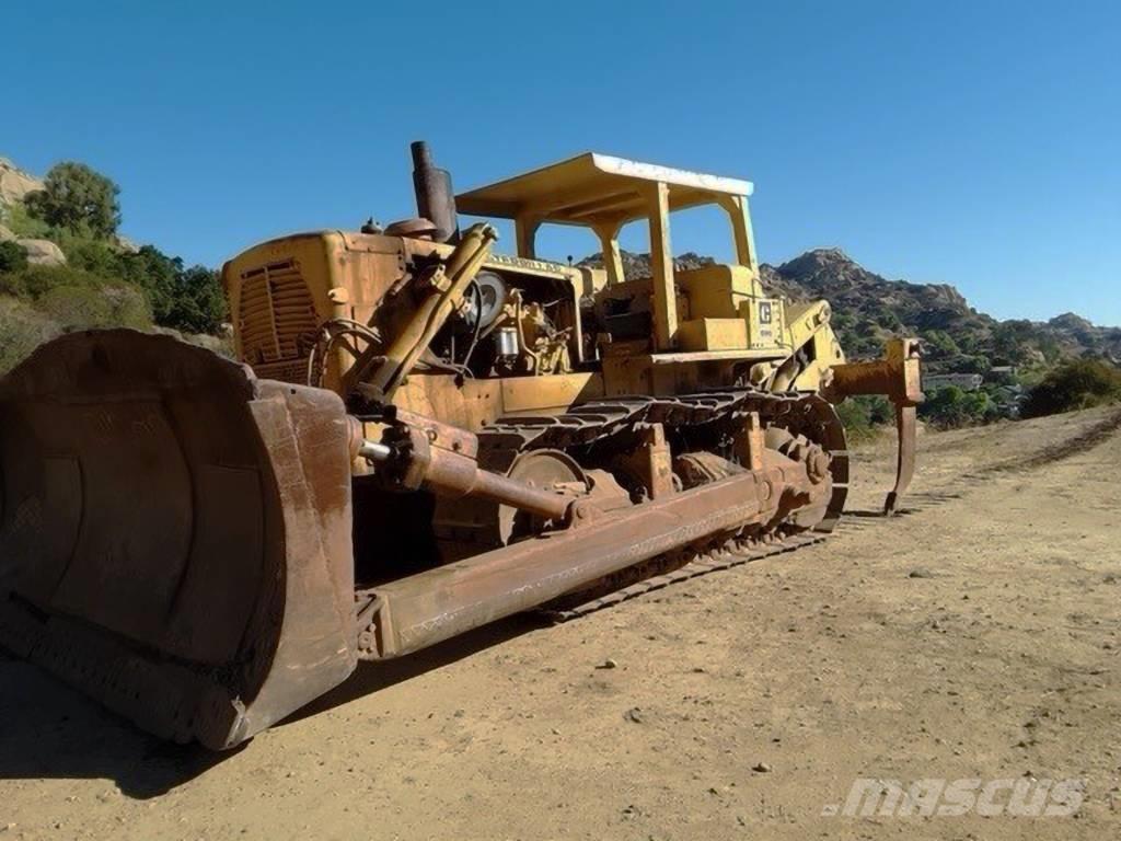 CAT D 9 G Pásové dozéry