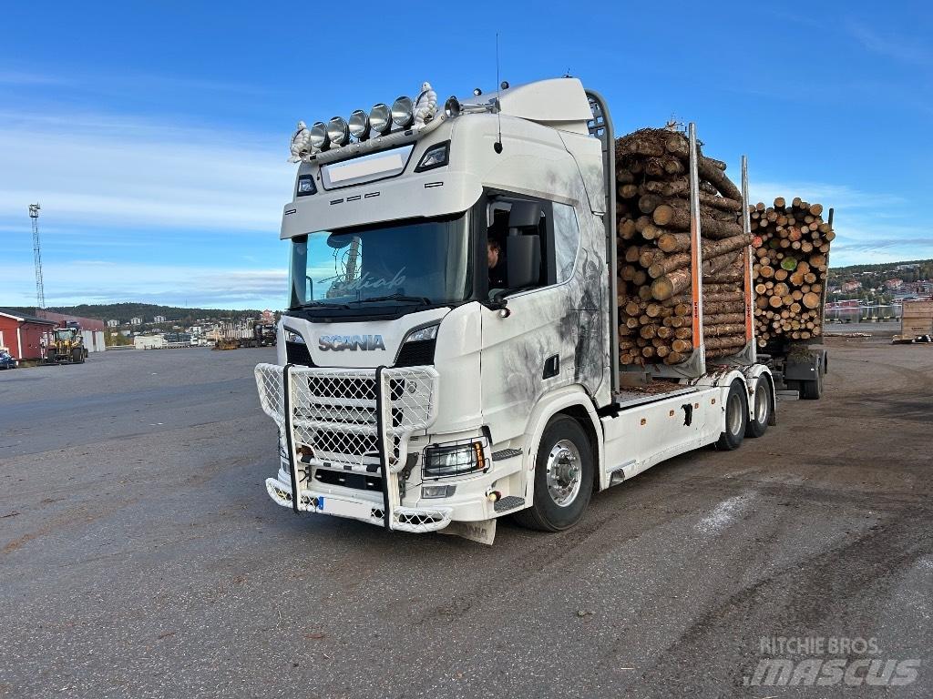 Scania R 650 Nákladné vozidlá na prepravu dreva