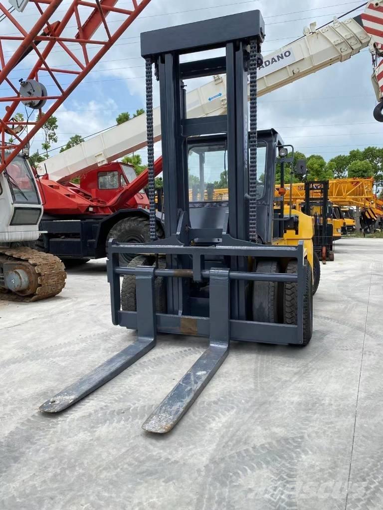Komatsu FD 160 Dieselové vozíky