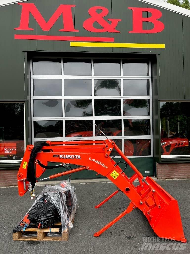 Kubota LA454ST Kompaktné prídavné zariadenie pre traktory