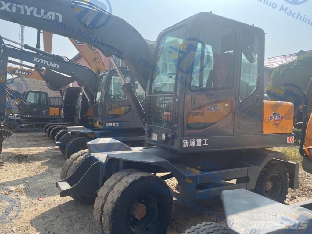Xinyuan XYB75 Kolesové rýpadlá