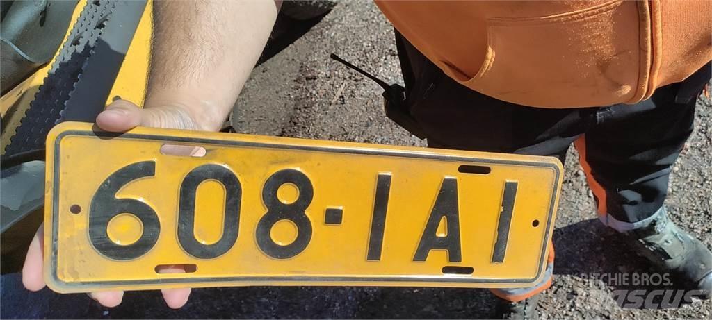 Volvo EW180C Kolesové rýpadlá