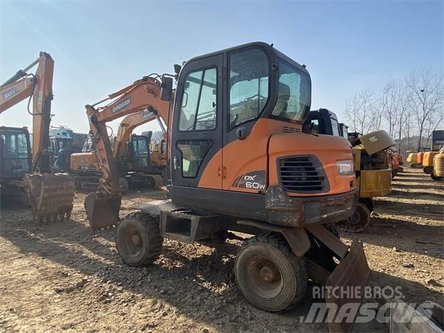 Doosan DX60W Mini rýpadlá < 7t