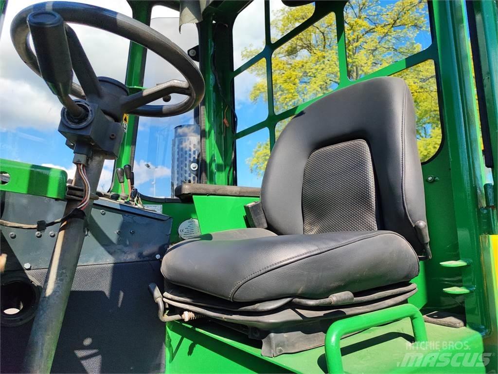 Combilift C4000 4 cestné vysokozdvižné vozíky