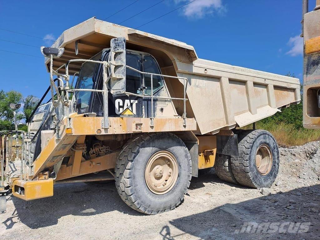CAT 775F Pevné dempry