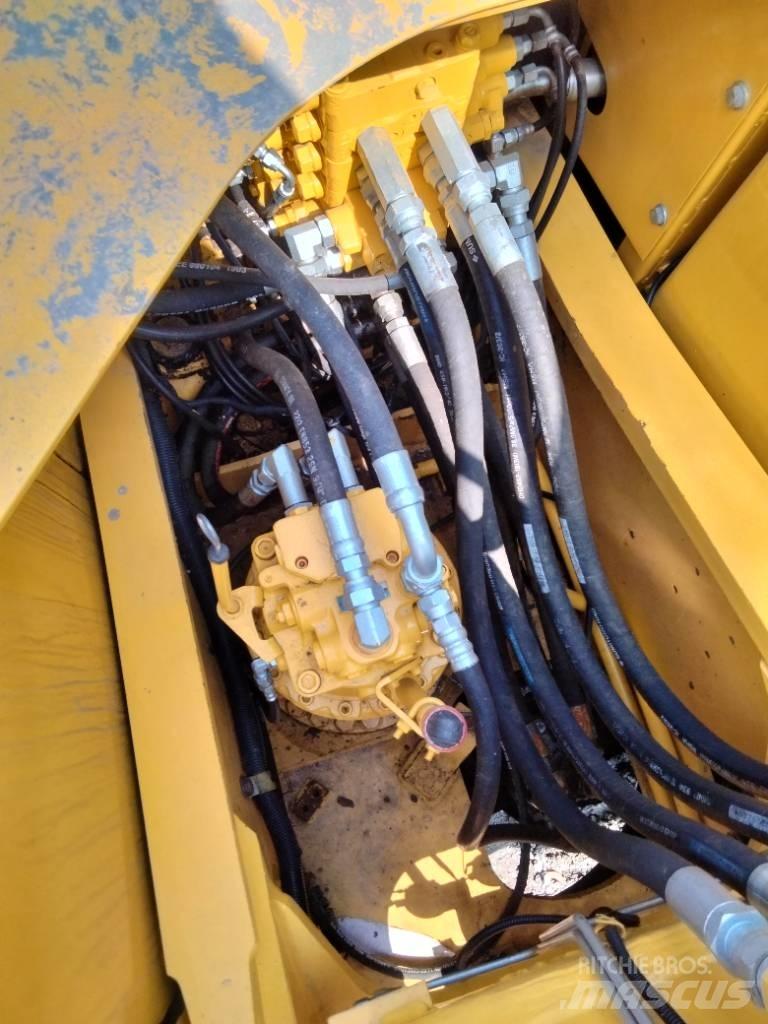 Komatsu PC 160 Midi rýpadlá 7 t - 12 t