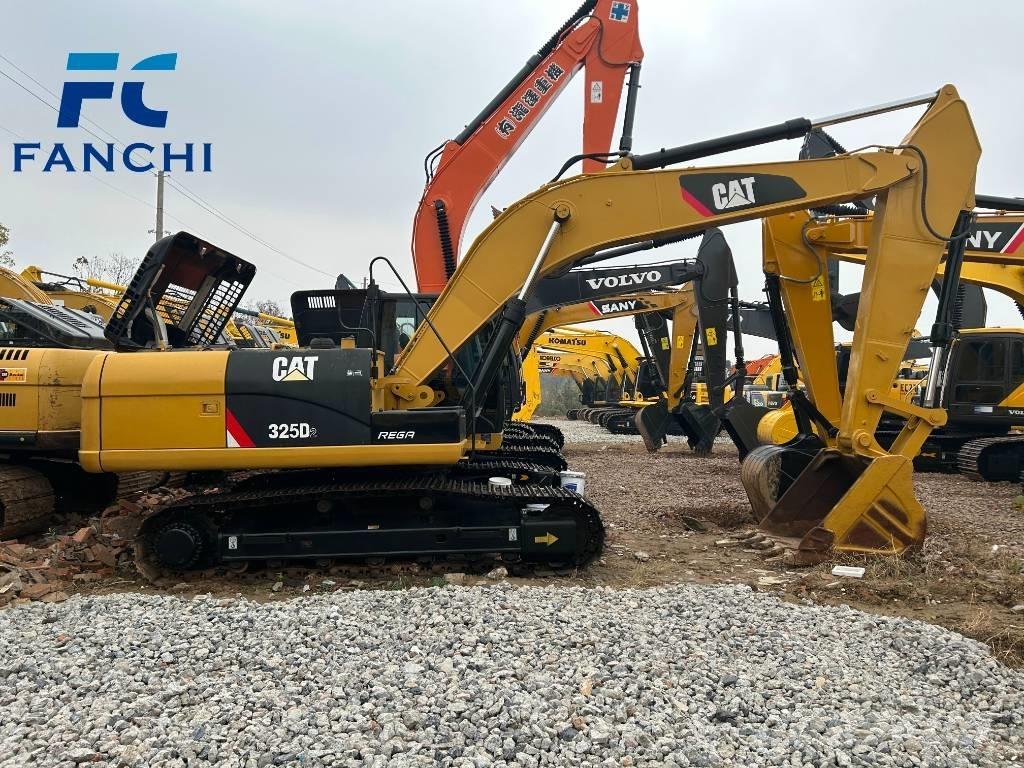 CAT 325 D Pásové rýpadlá