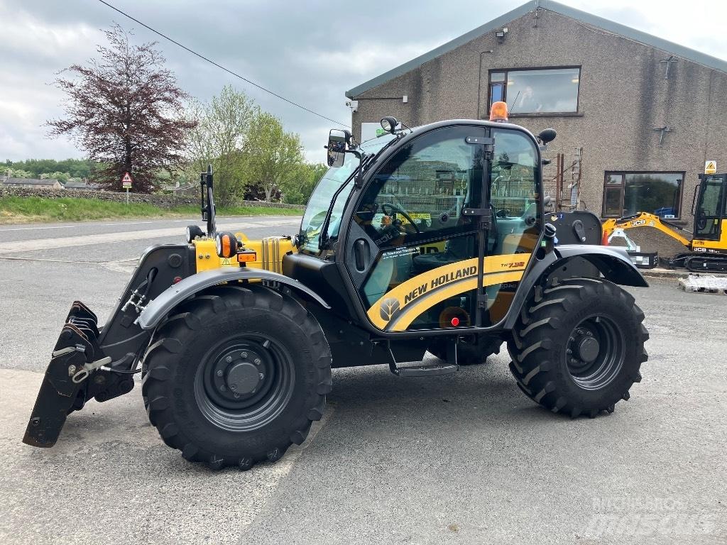 New Holland TH7.32 Teleskopické nakladače pre poľnohospodárstvo