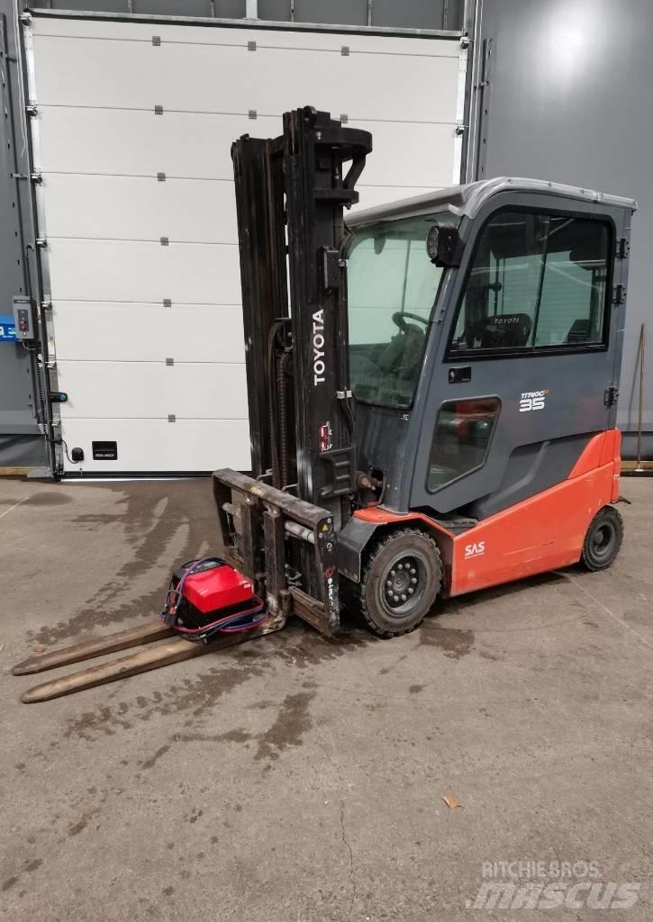 Toyota 8FBMT35 Akumulátorové vozíky