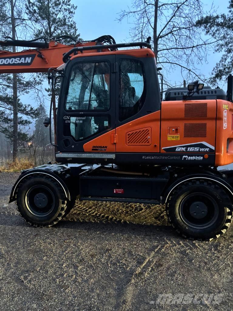 Doosan DX 165 W-7 Kolesové rýpadlá