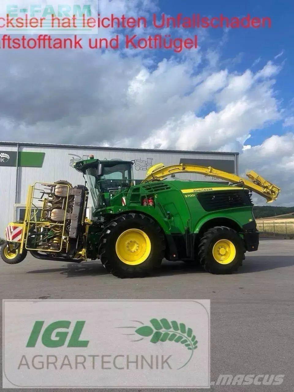 John Deere 9700 i Samochodné kosačky
