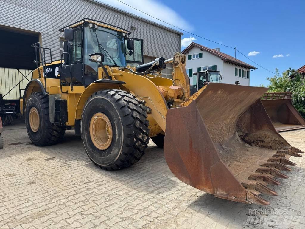 CAT 966 K Kolesové nakladače