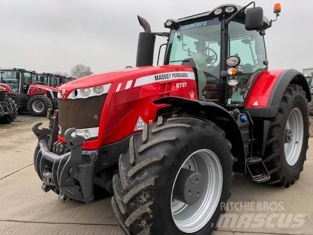 Massey Ferguson 8737 Traktory