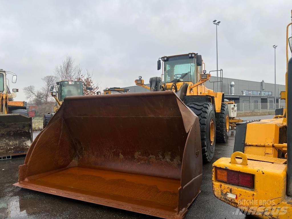 Volvo L 220 E Kolesové nakladače
