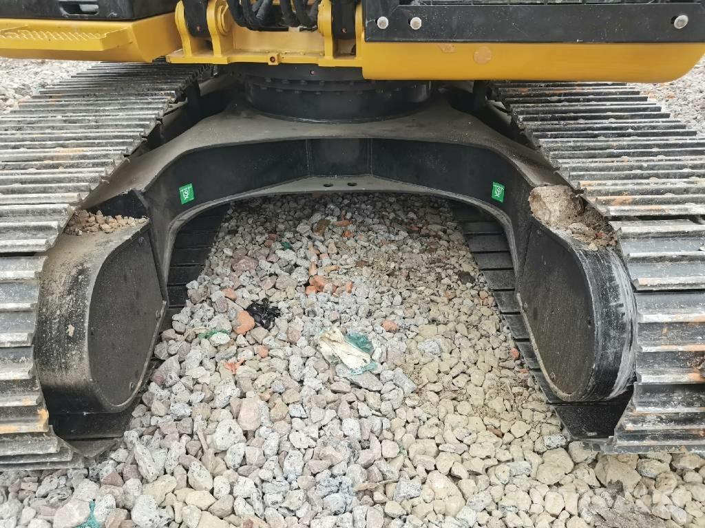 CAT 315D2 GC Pásové rýpadlá
