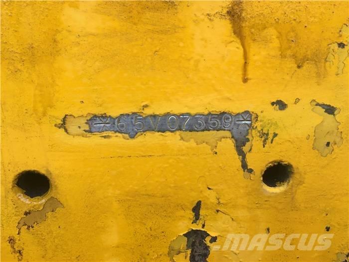 CAT D 7 G Pásové dozéry