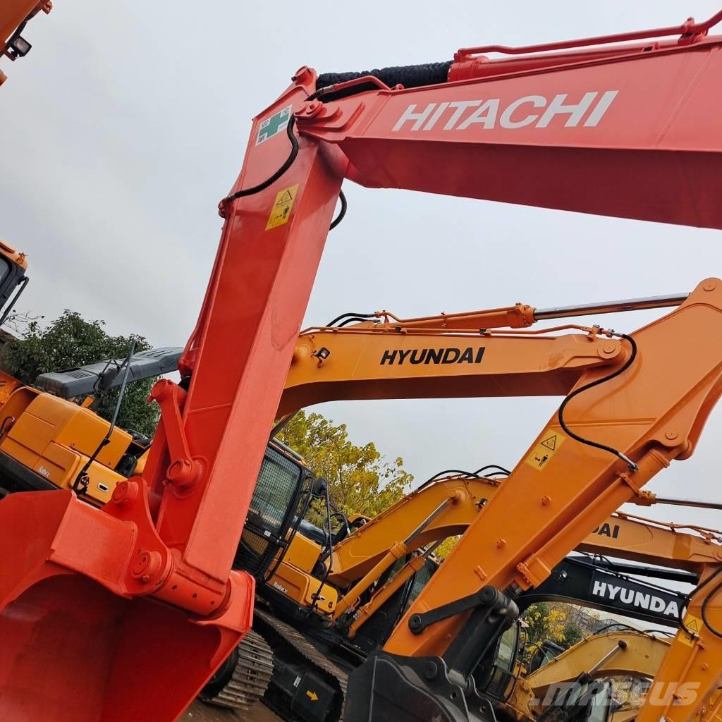 Hitachi EX 200-3 Pásové rýpadlá